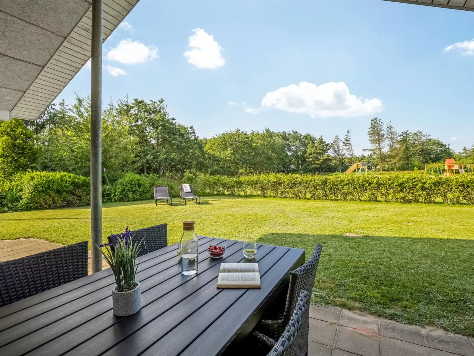 "Tjorven" - 250m to the fjord-Buiten