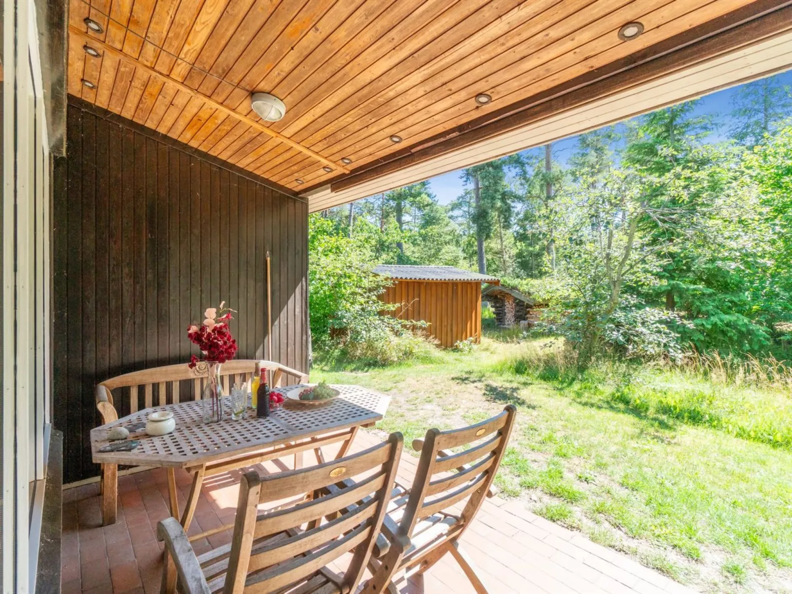 "Gullmaj" - 200m from the sea-Buiten