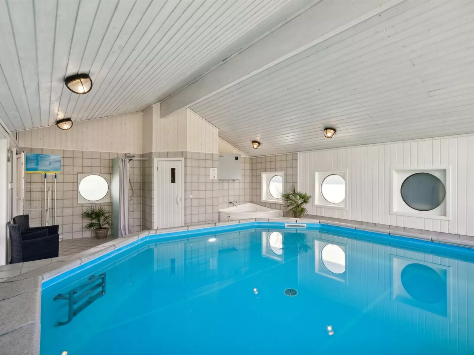 "Hermund" - 100m from the sea-Buiten