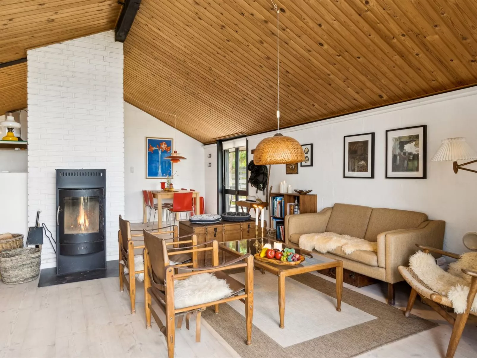 "Felis" - 575m from the sea-Binnen