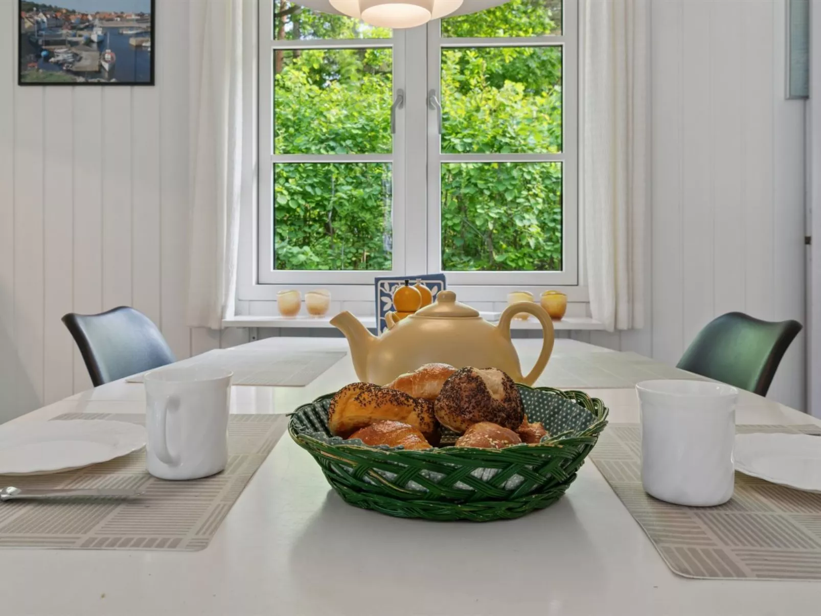 "Gail" - 200m from the sea-Binnen