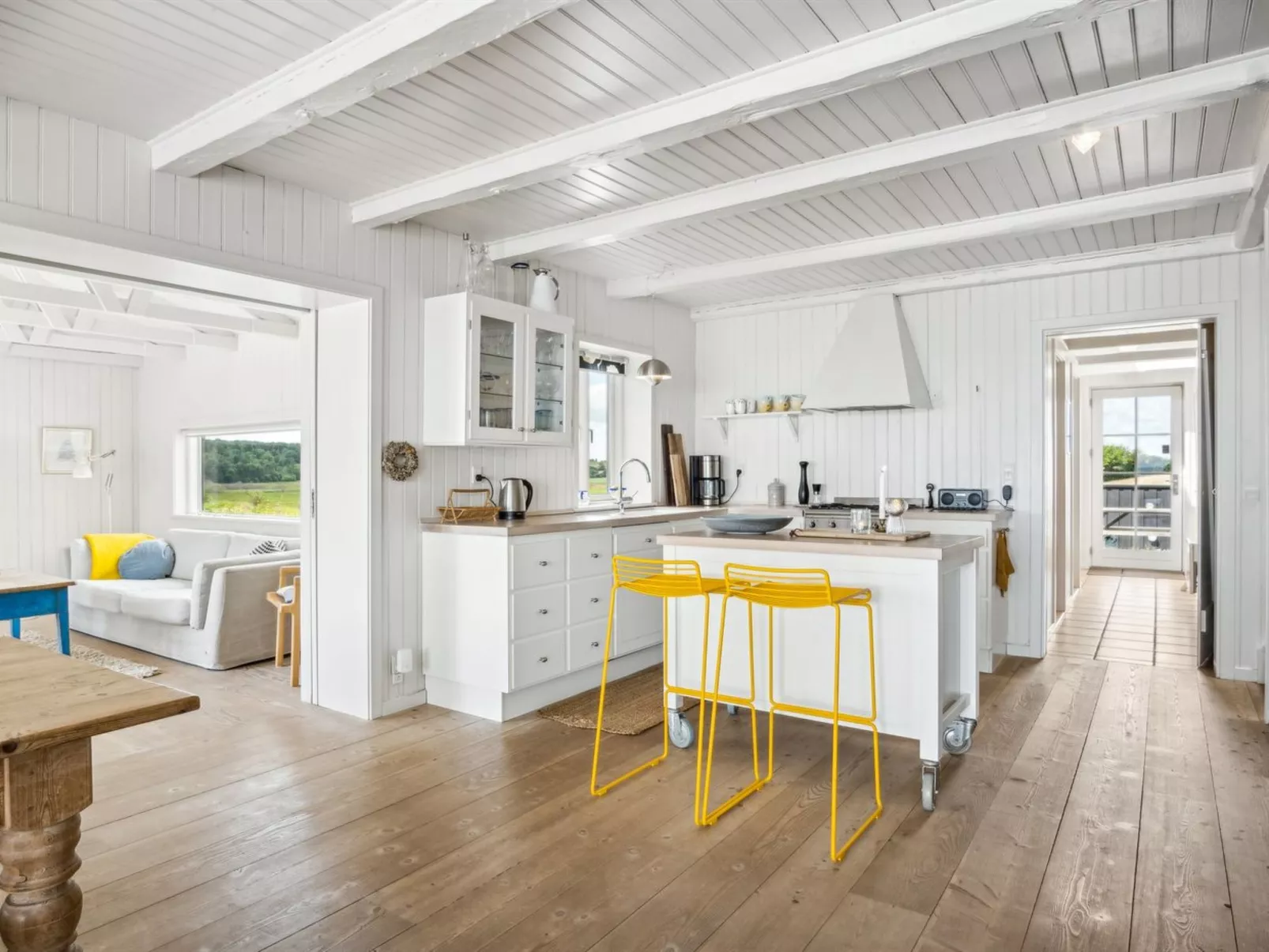 "Sten" - 30m from the sea-Binnen