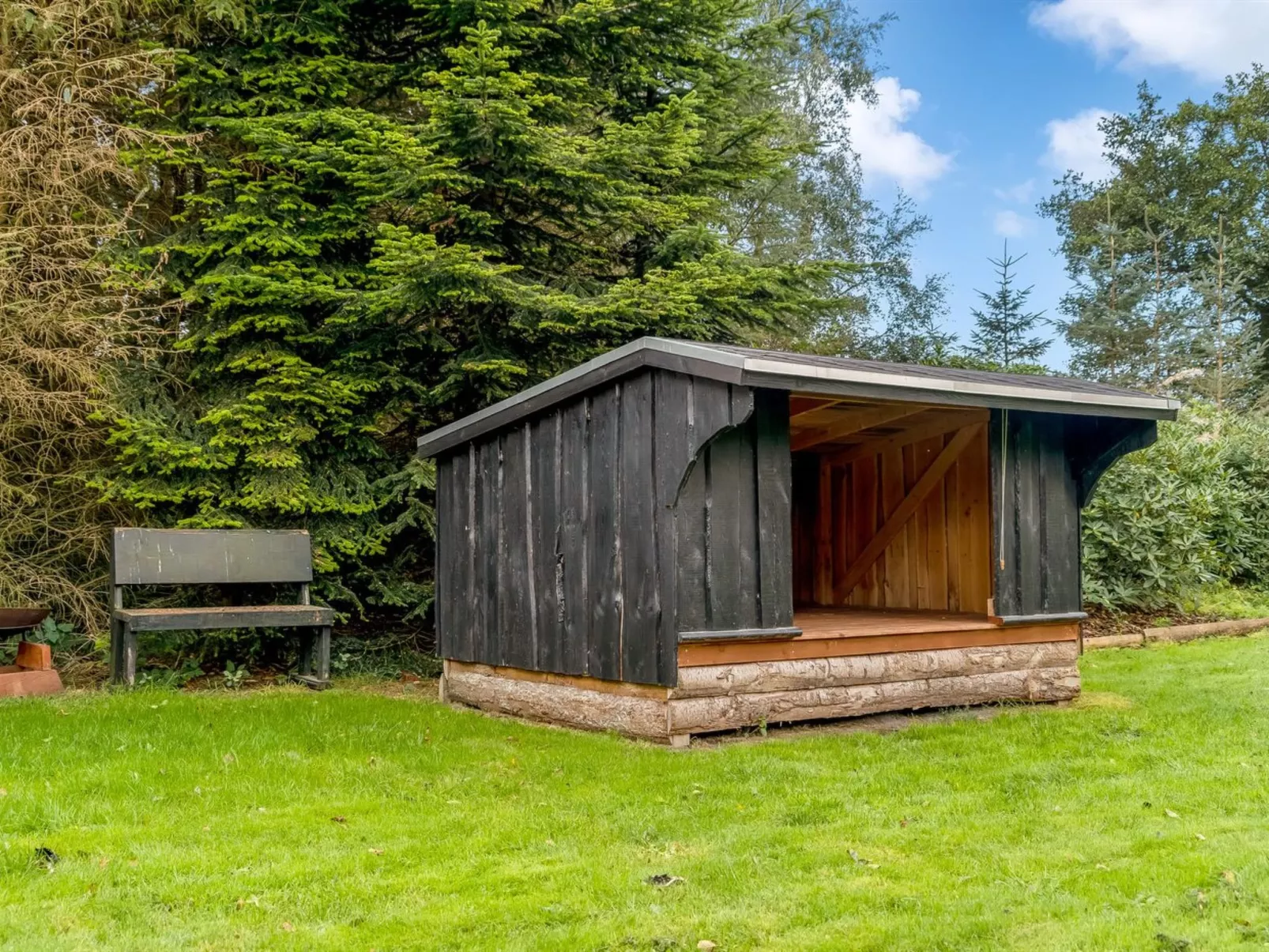 "Neli" - 850m to the fjord-Buiten