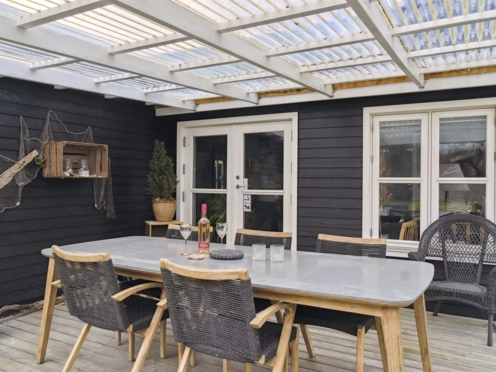 "Aksinja" - 700m from the sea-Buiten