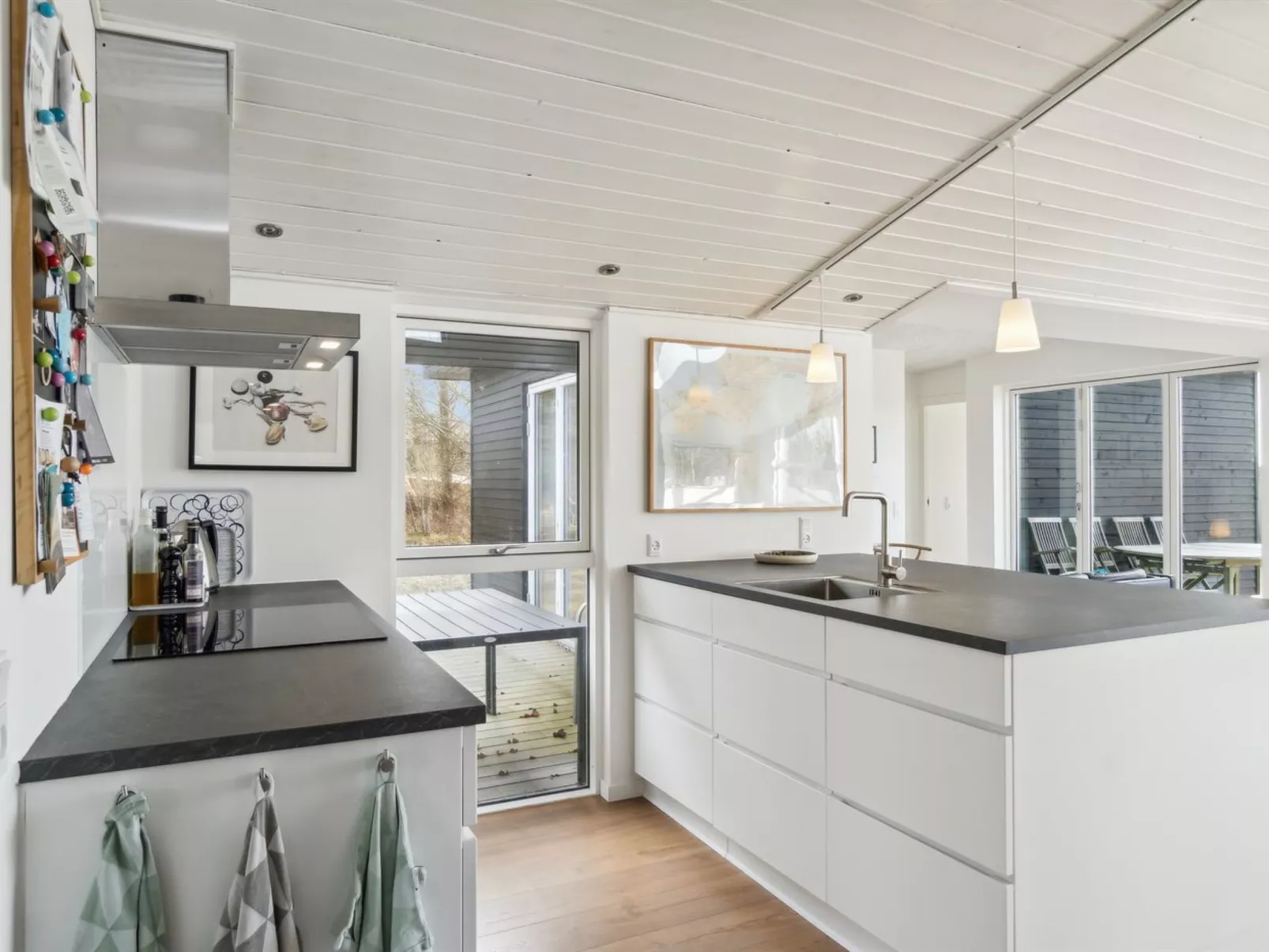 "Veetrikki" - 350m from the sea-Binnen