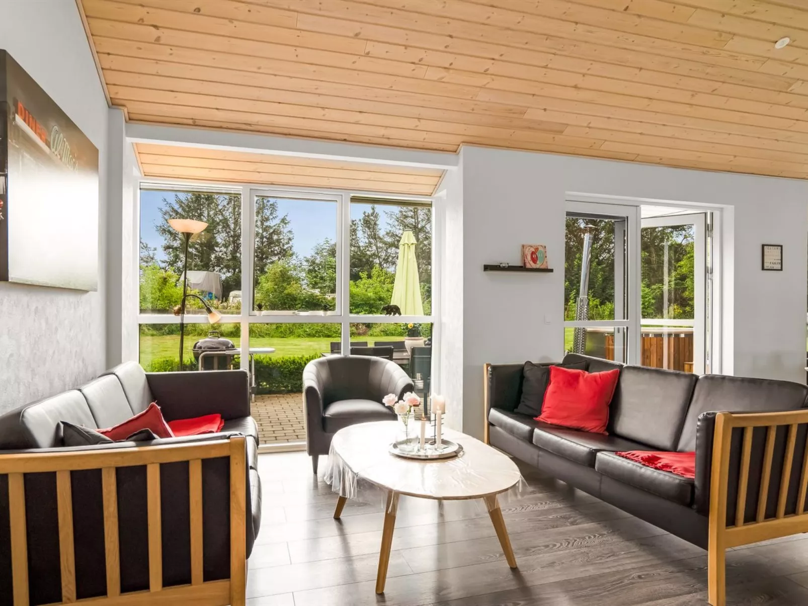 "Nauka" - 400m to the fjord-Binnen