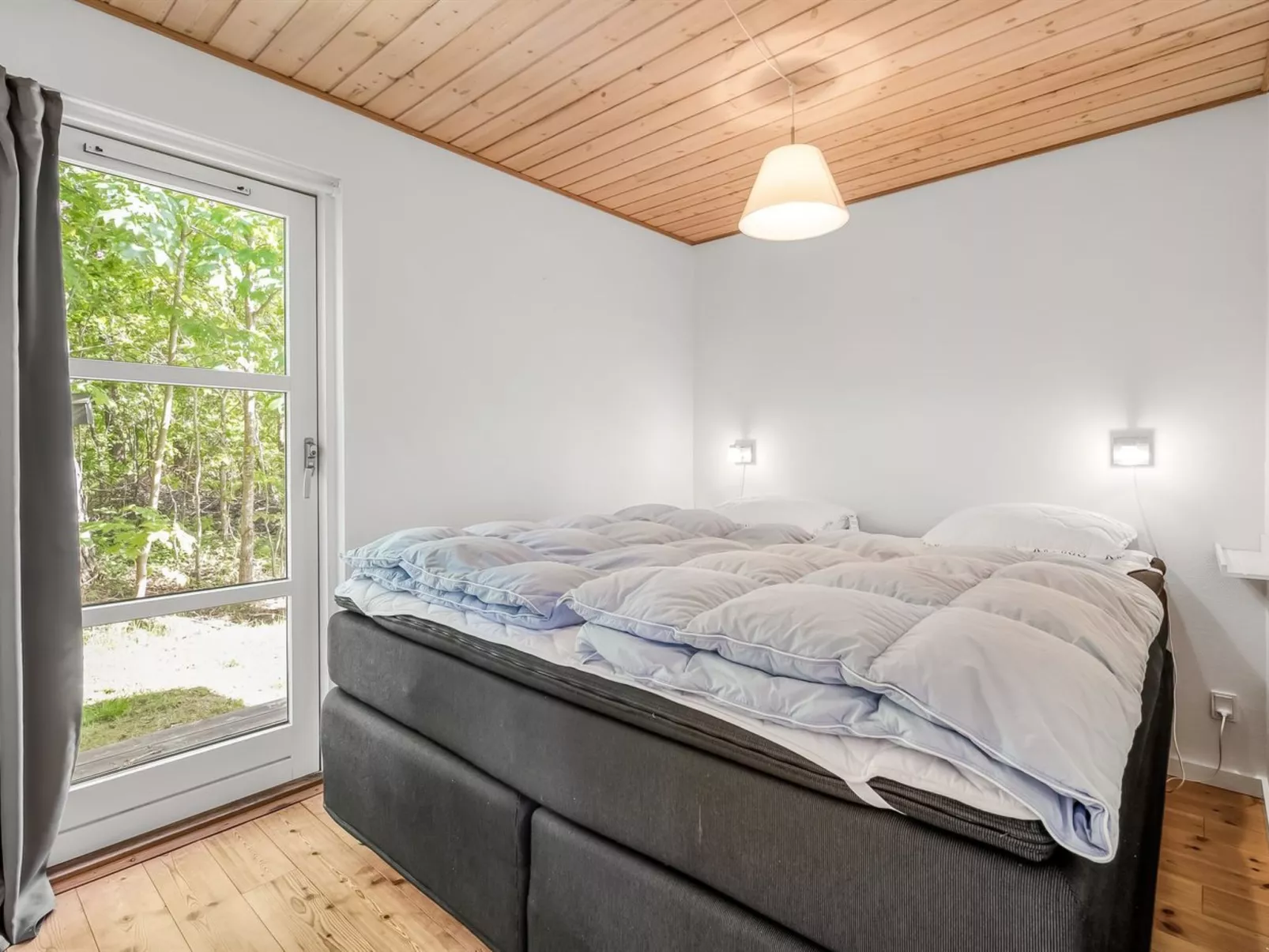 "Hellin" - 175m from the sea-Binnen