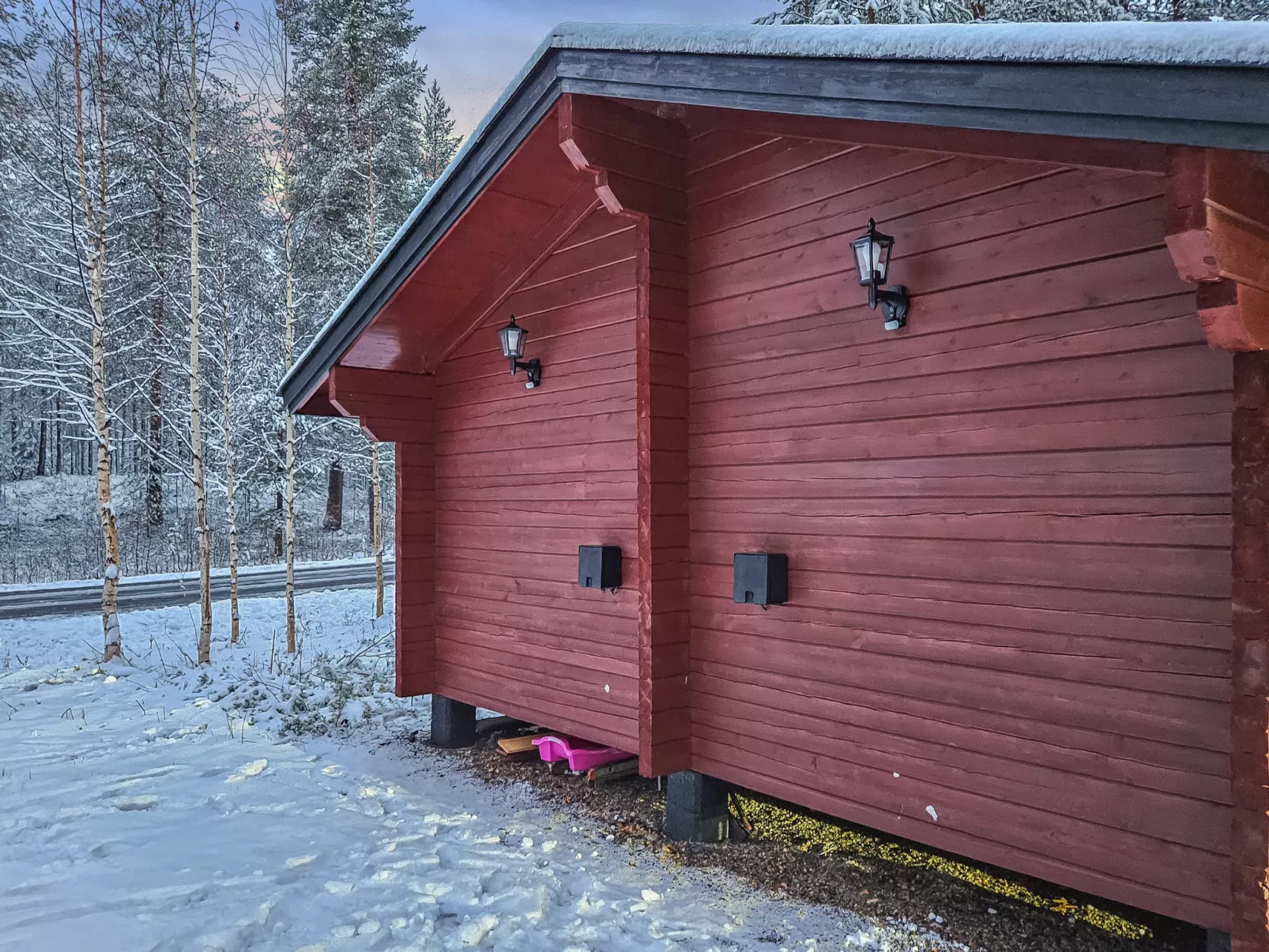 Rovarakka 1 b-Binnen