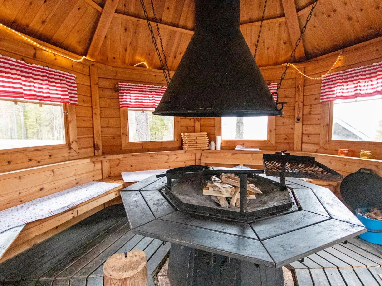 Tievanlaita 10-Binnen