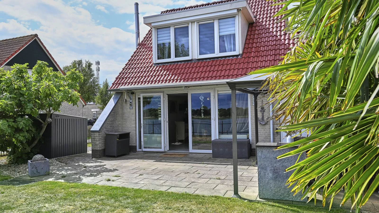 Maaszicht-Tuinen zomer