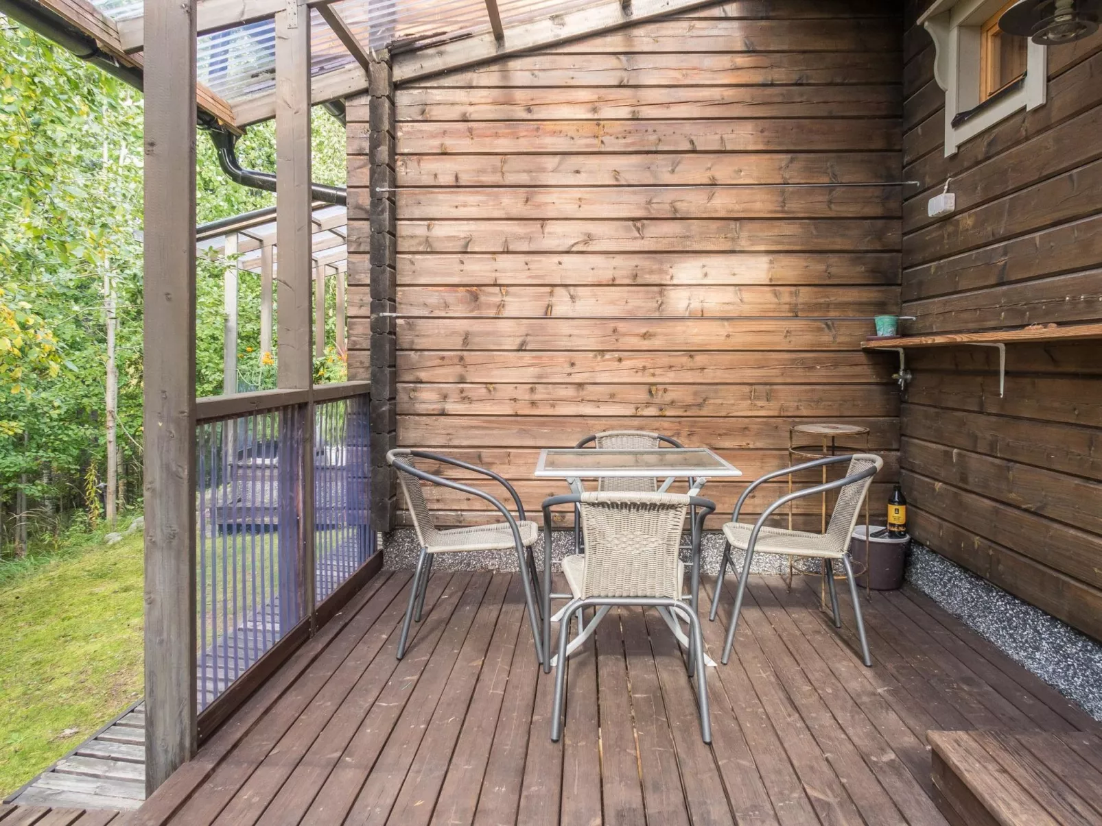 Villa koira nr2-Binnen