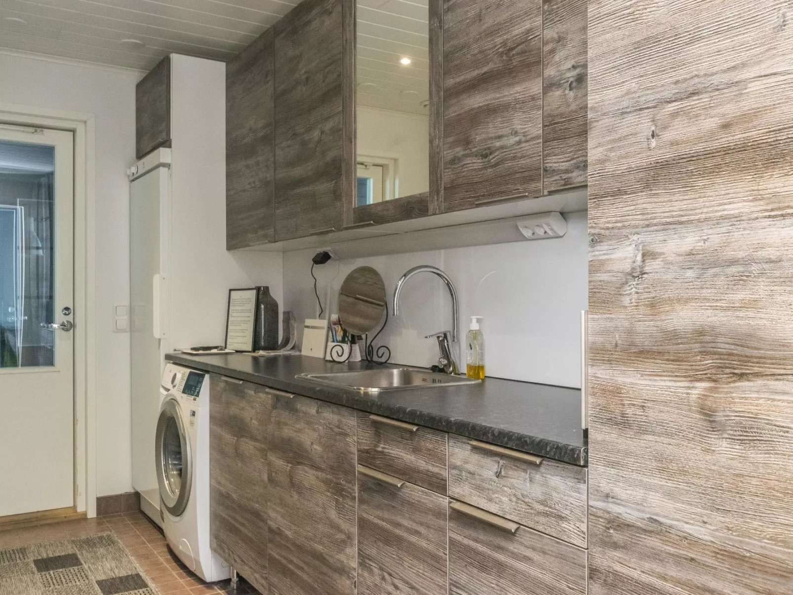 Villa karhenhelmi-Binnen