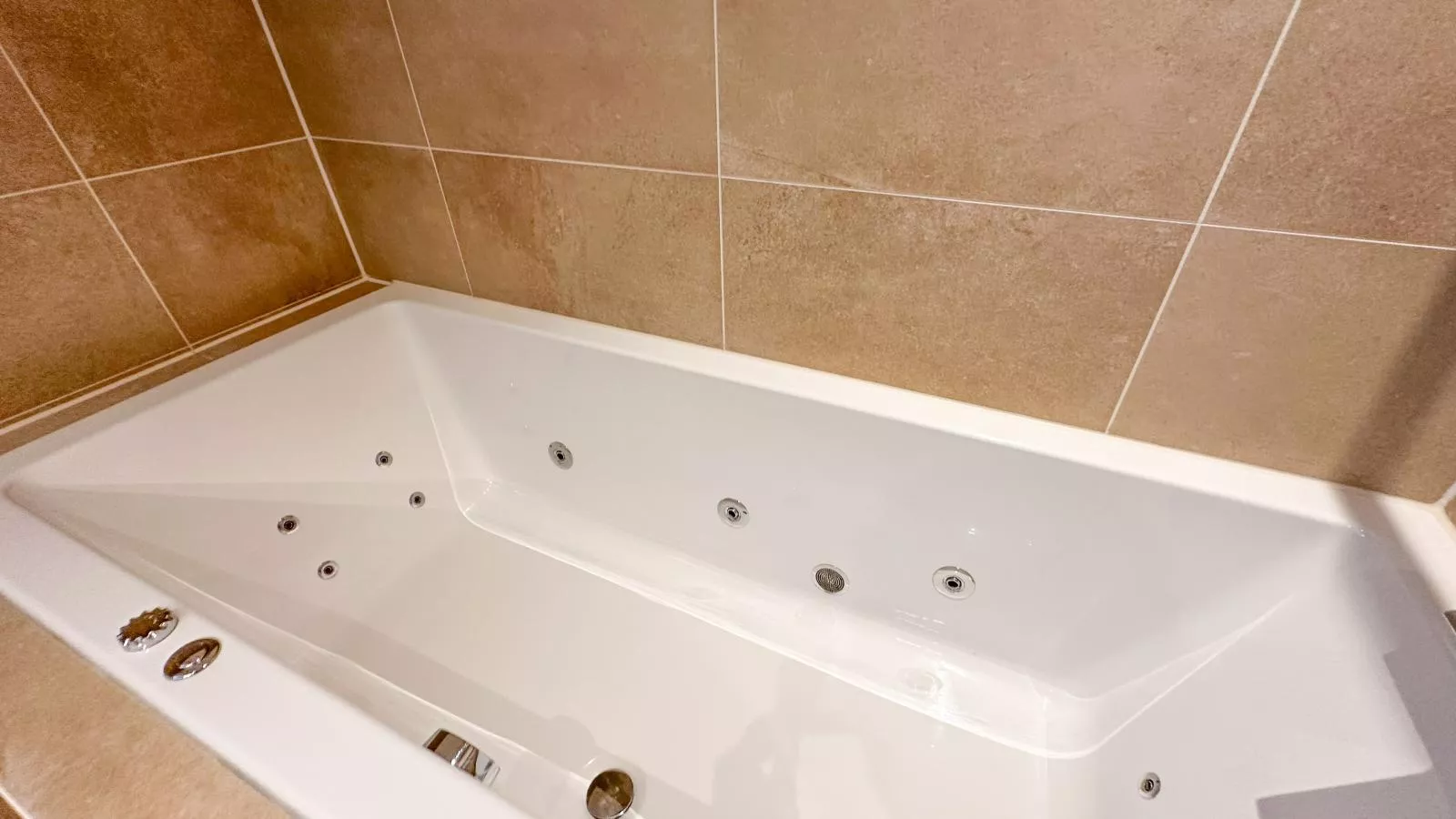 Coast Comfort 41-Spa