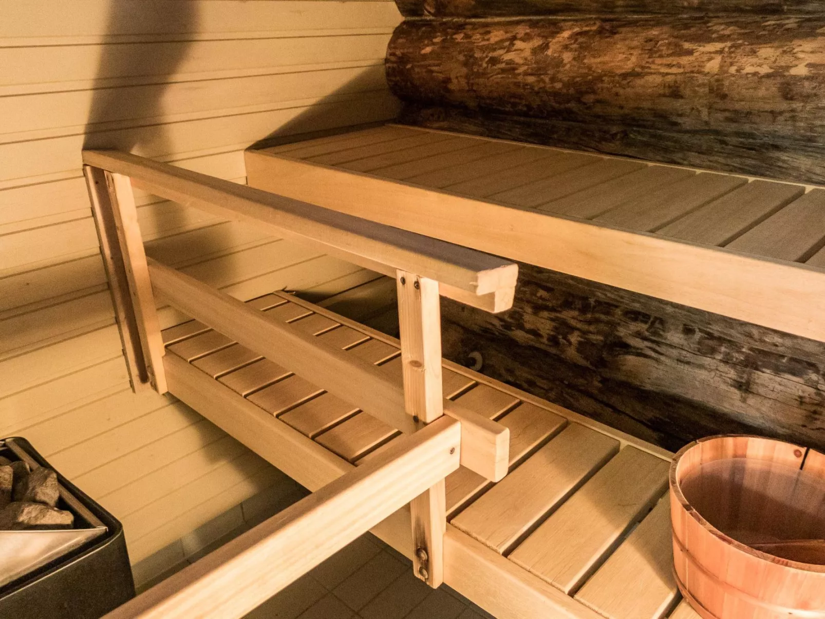 Vuokatinportti a7 susiportti-Binnen