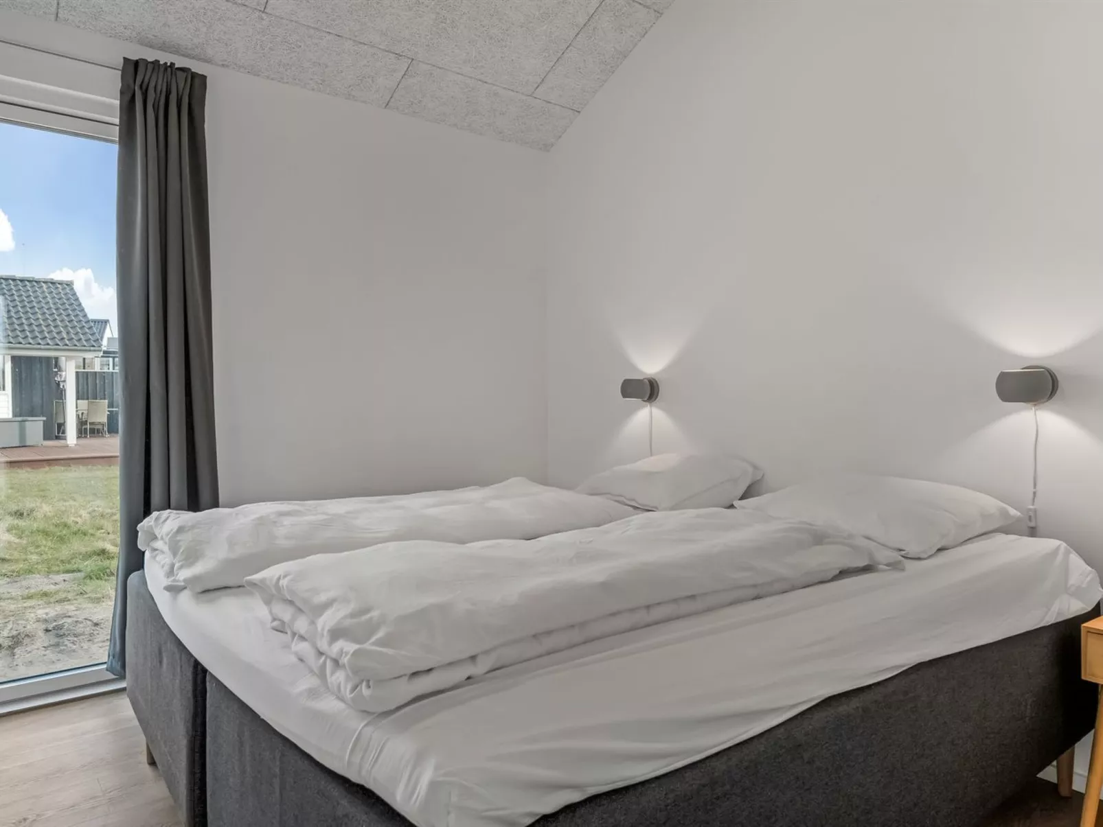 "Jouni" - 200m from the sea-Binnen