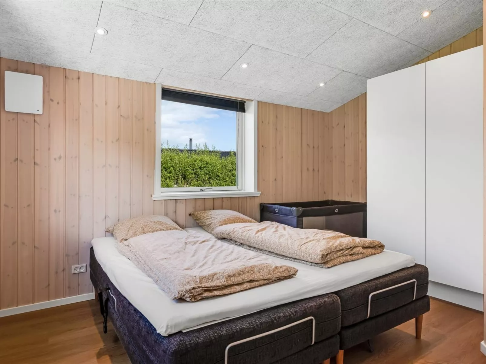 "Helmtrud" - 700m from the sea-Binnen