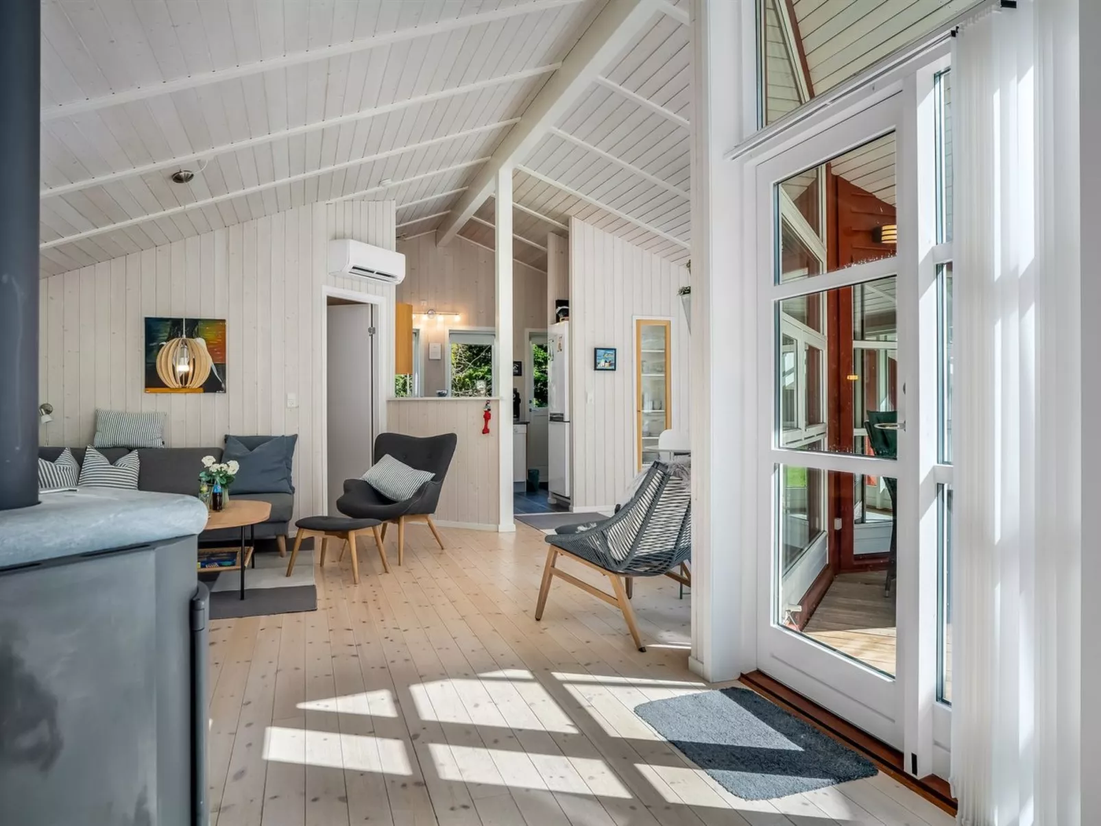 "Atti" - 500m to the fjord-Binnen