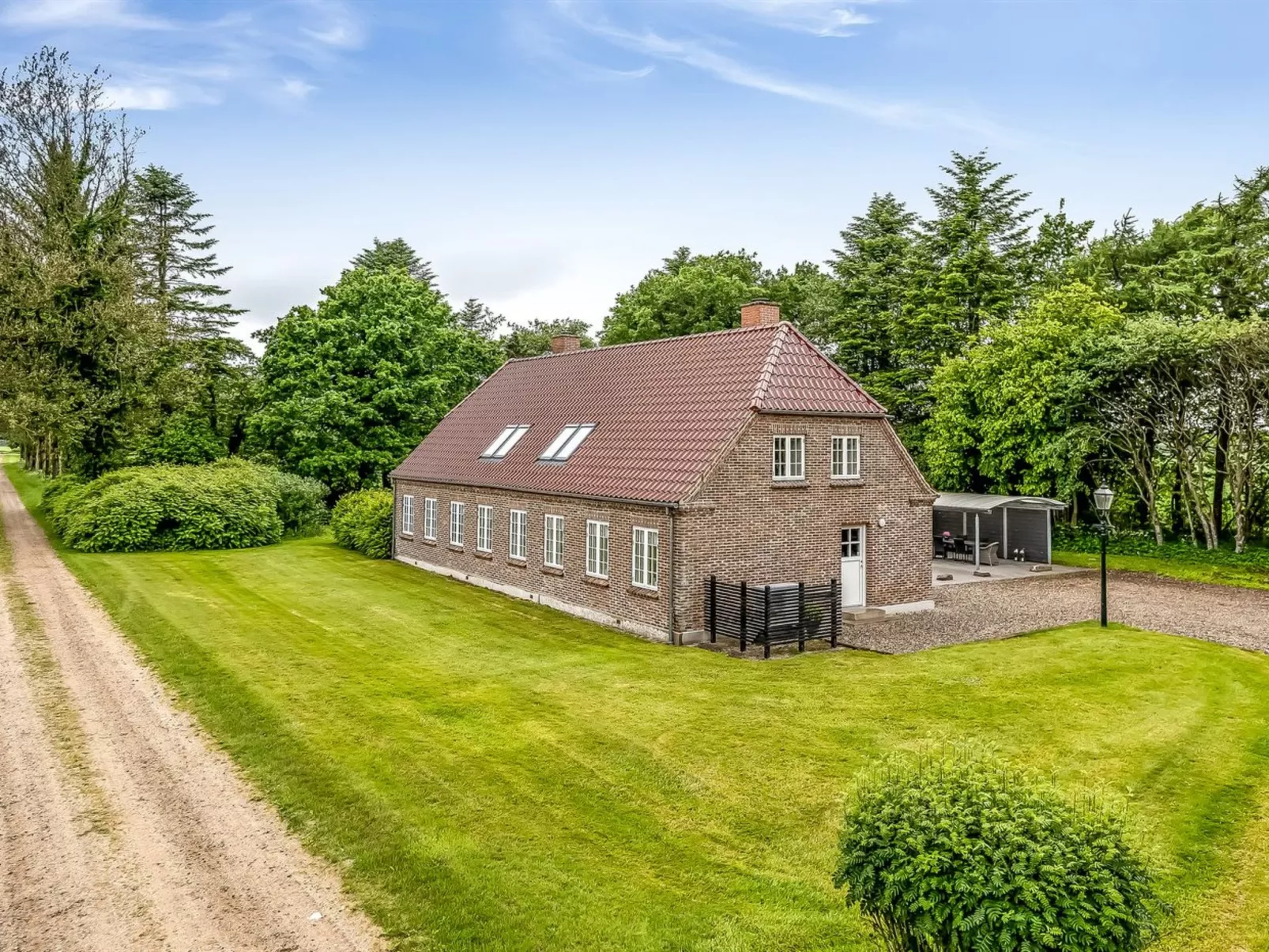 &quot;Constance&quot; - 23km from the sea-Buiten