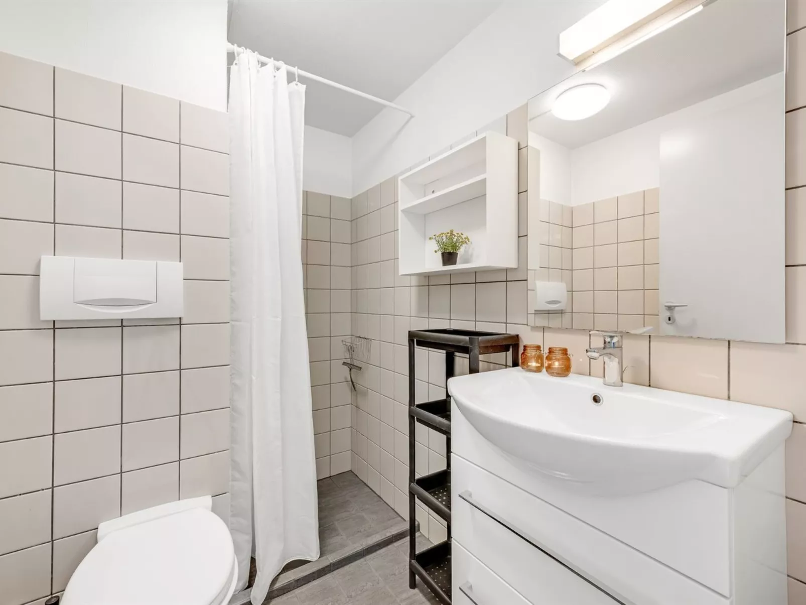 "Jari" - 200m from the sea-Binnen