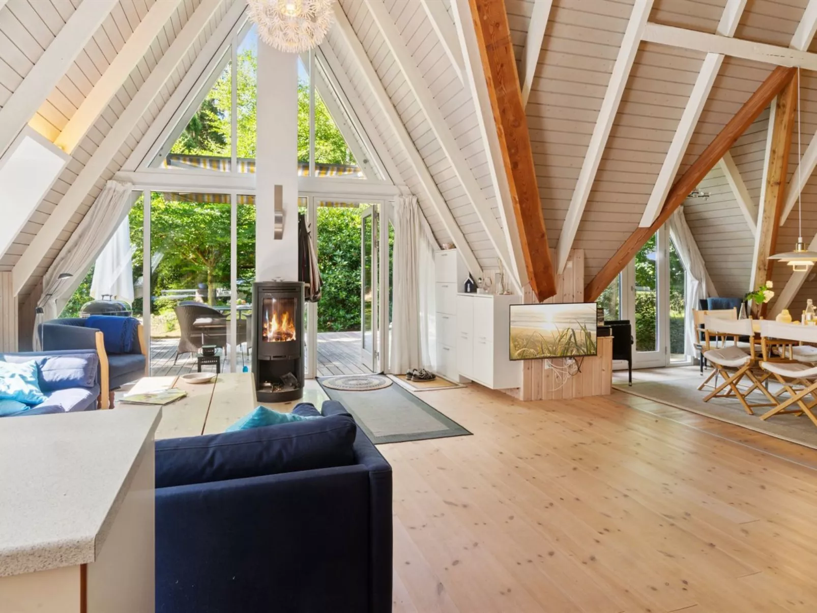 "Thrond" - 500m from the sea-Binnen