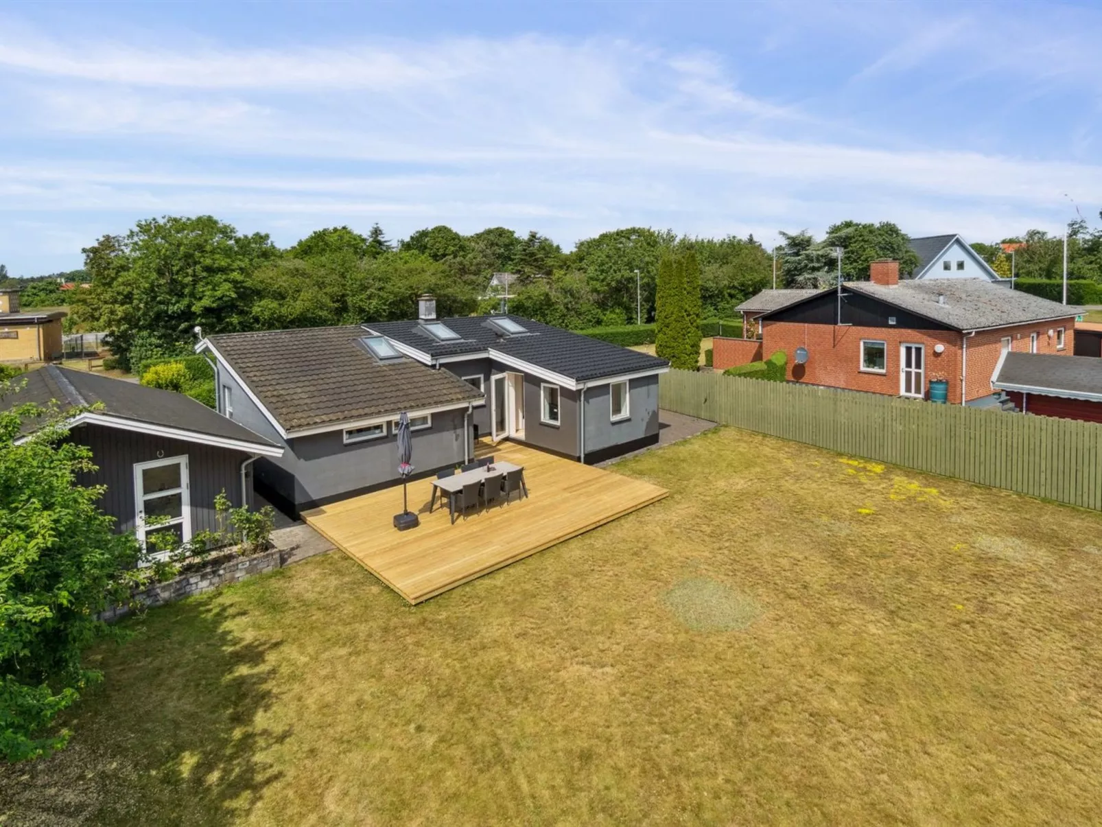 "Dreng" - 250m from the sea-Buiten