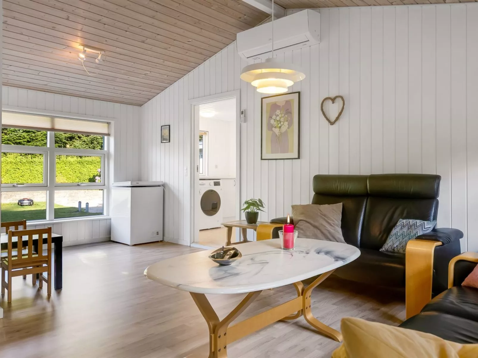 "Dorethea" - 30km from the sea-Binnen