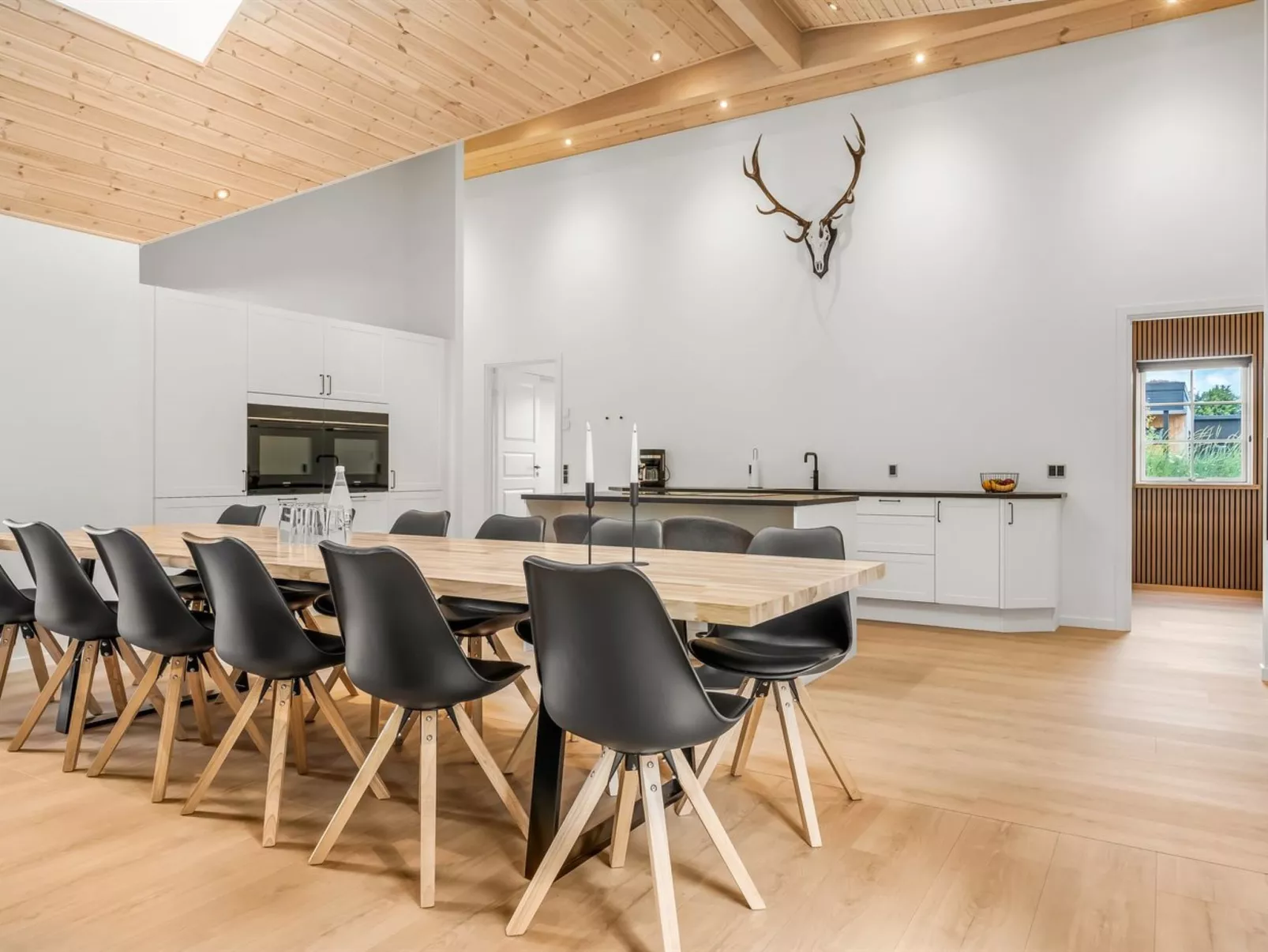 "Osa" -  from the sea-Binnen