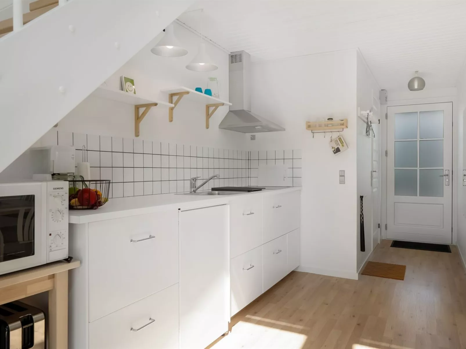 "Barrit" - 50m to the fjord-Binnen