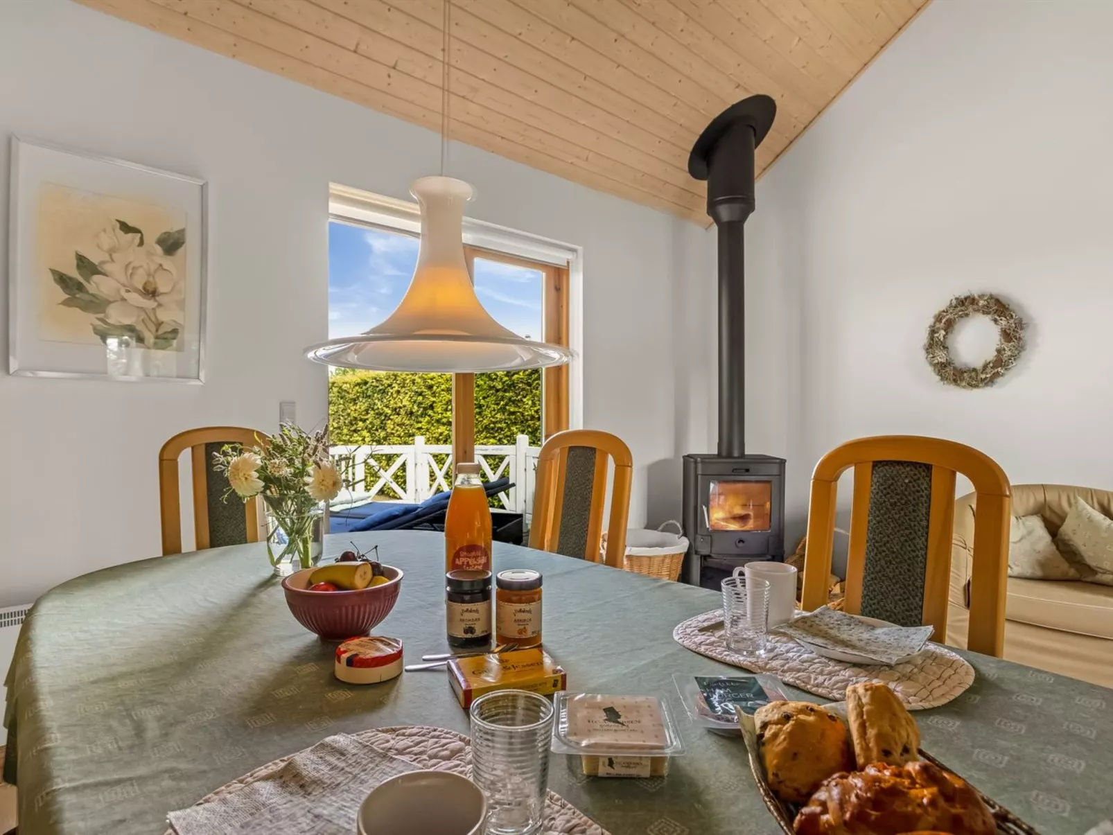 "Elviira" - 200m from the sea-Binnen