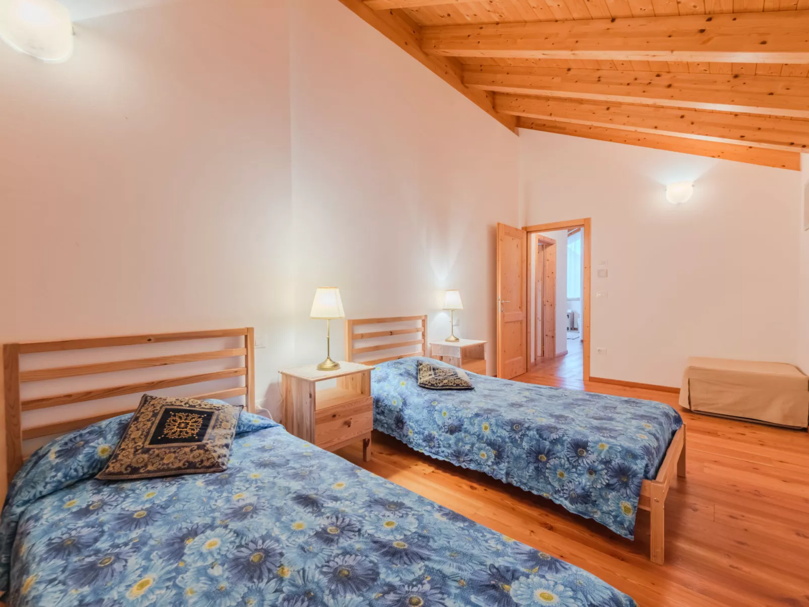 Picchio Primavera-Binnen