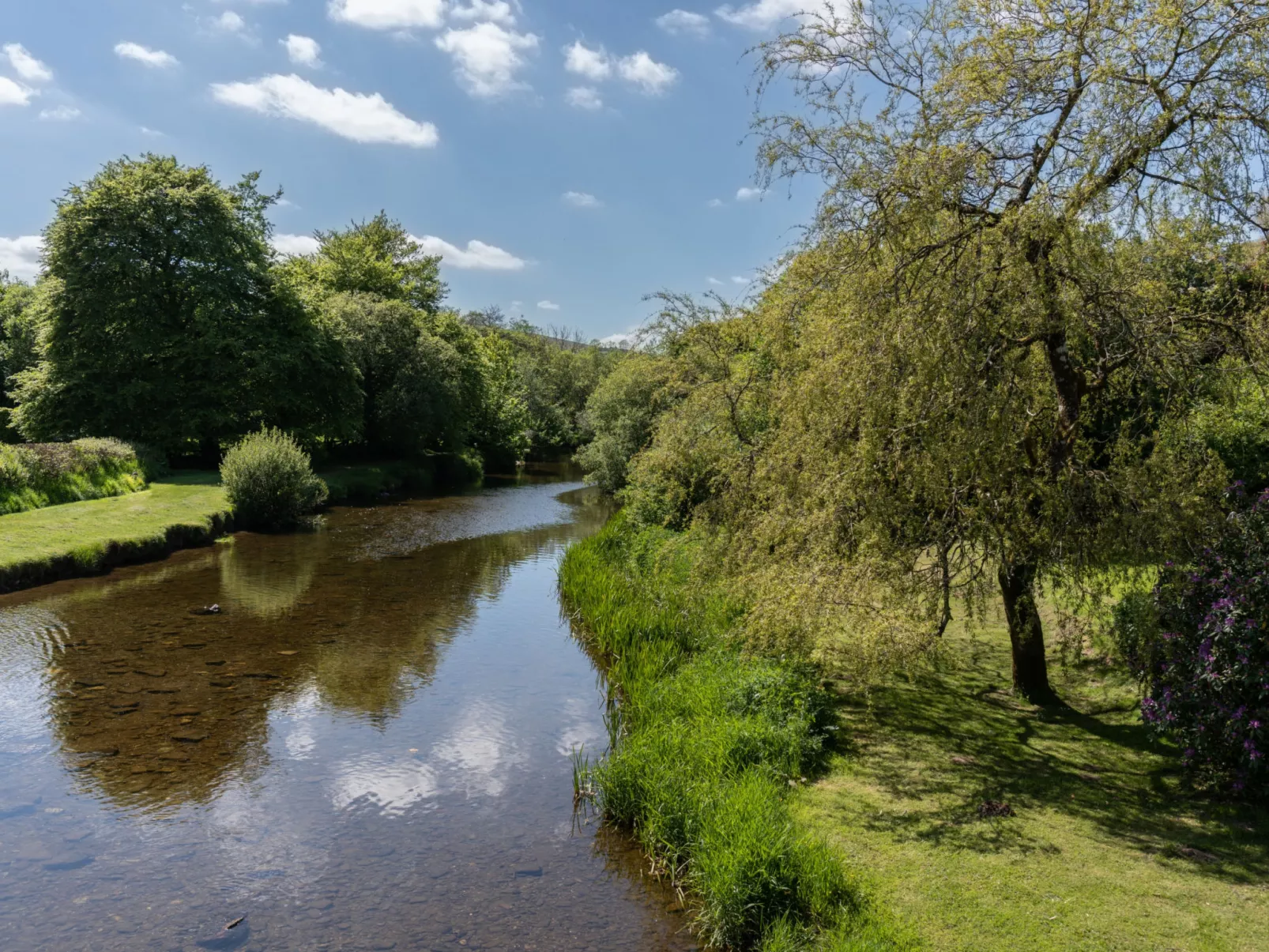 Valley Cottage-Buiten