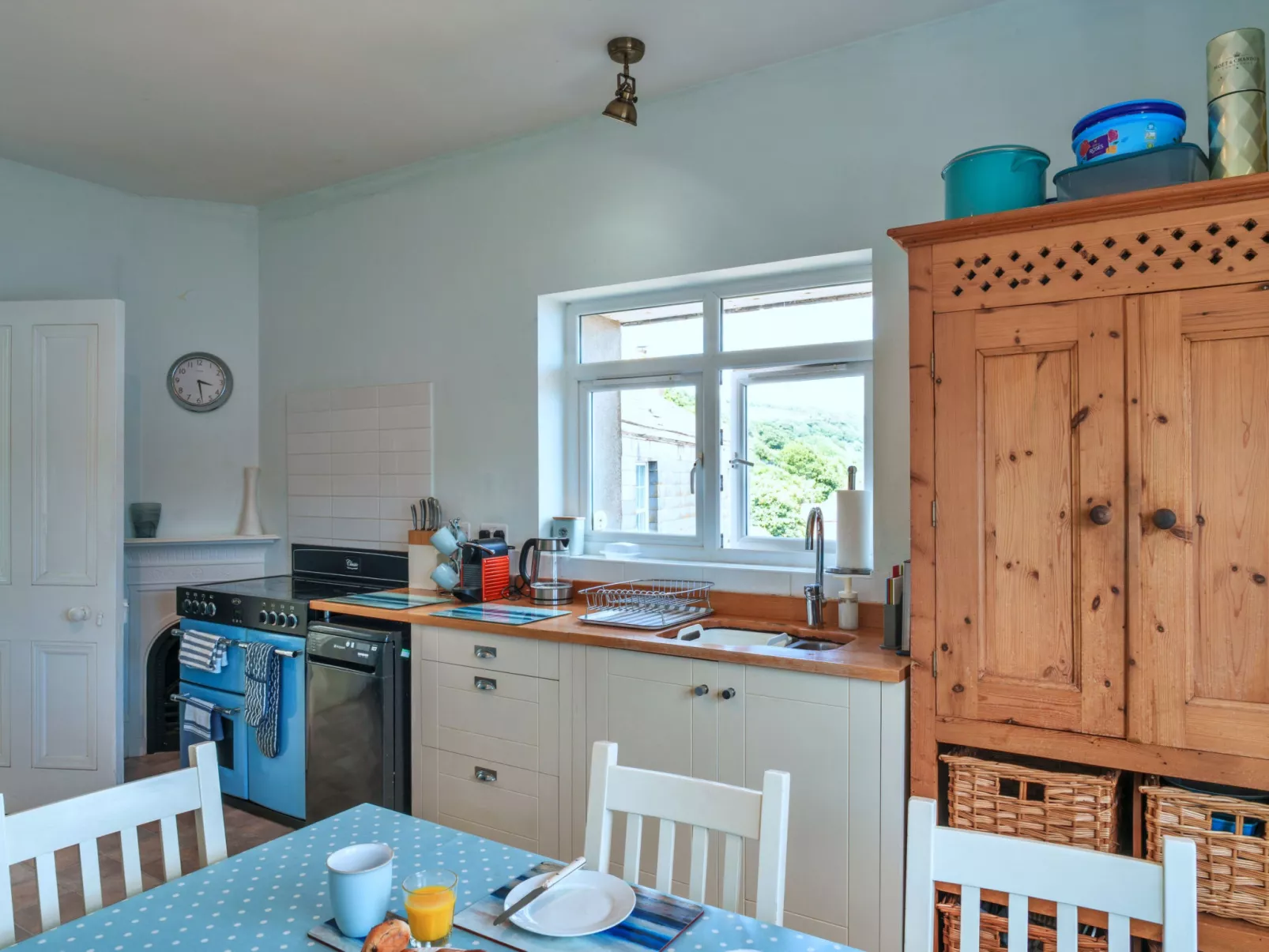 Rock House, Kingsand-Binnen