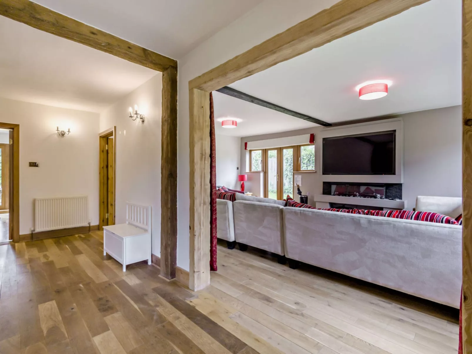 The House at No. 47-Binnen