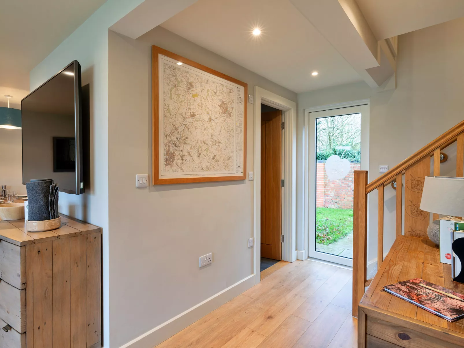 Acorn Cottage-Binnen