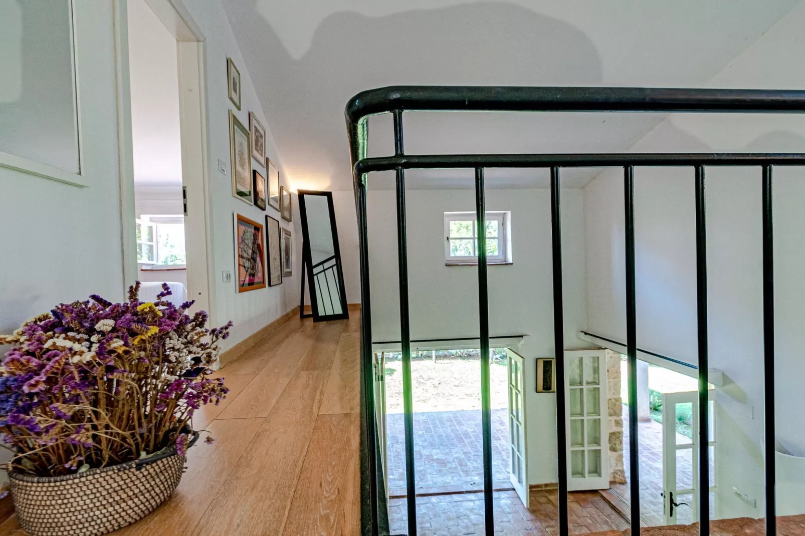 Stone House Anfitrite - Two Bedroom Villa with Private Pool and Terrace-Binnen