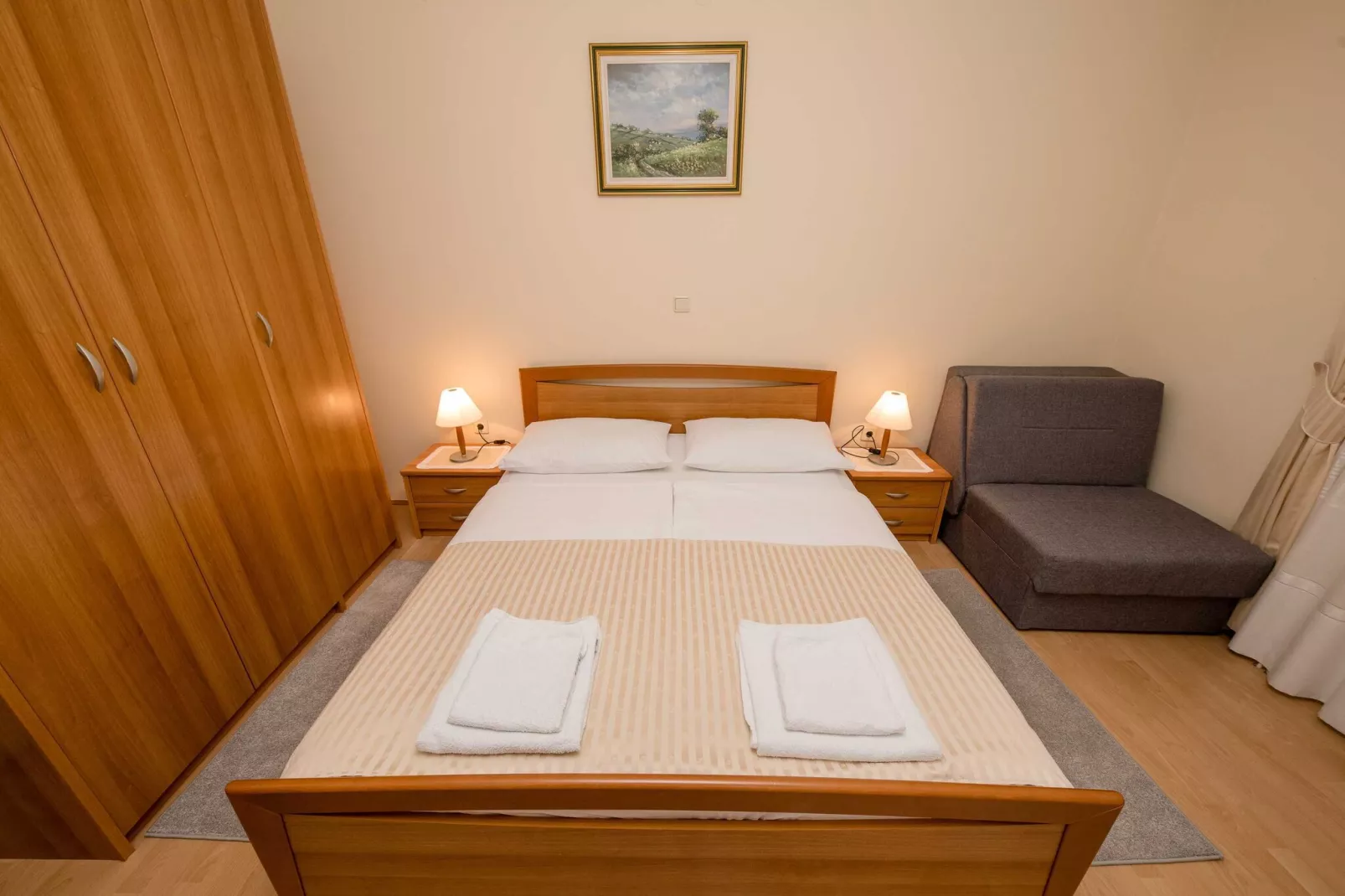 Guest House Villa Anggela - Classic Double room with Balcony and Sea View (BR1)-Binnen