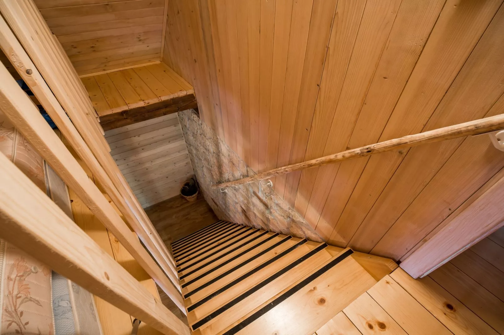 Serene Rustic Haven Holiday Home with Sauna - Two Bedroom Holiday Home with Sauna-Trap