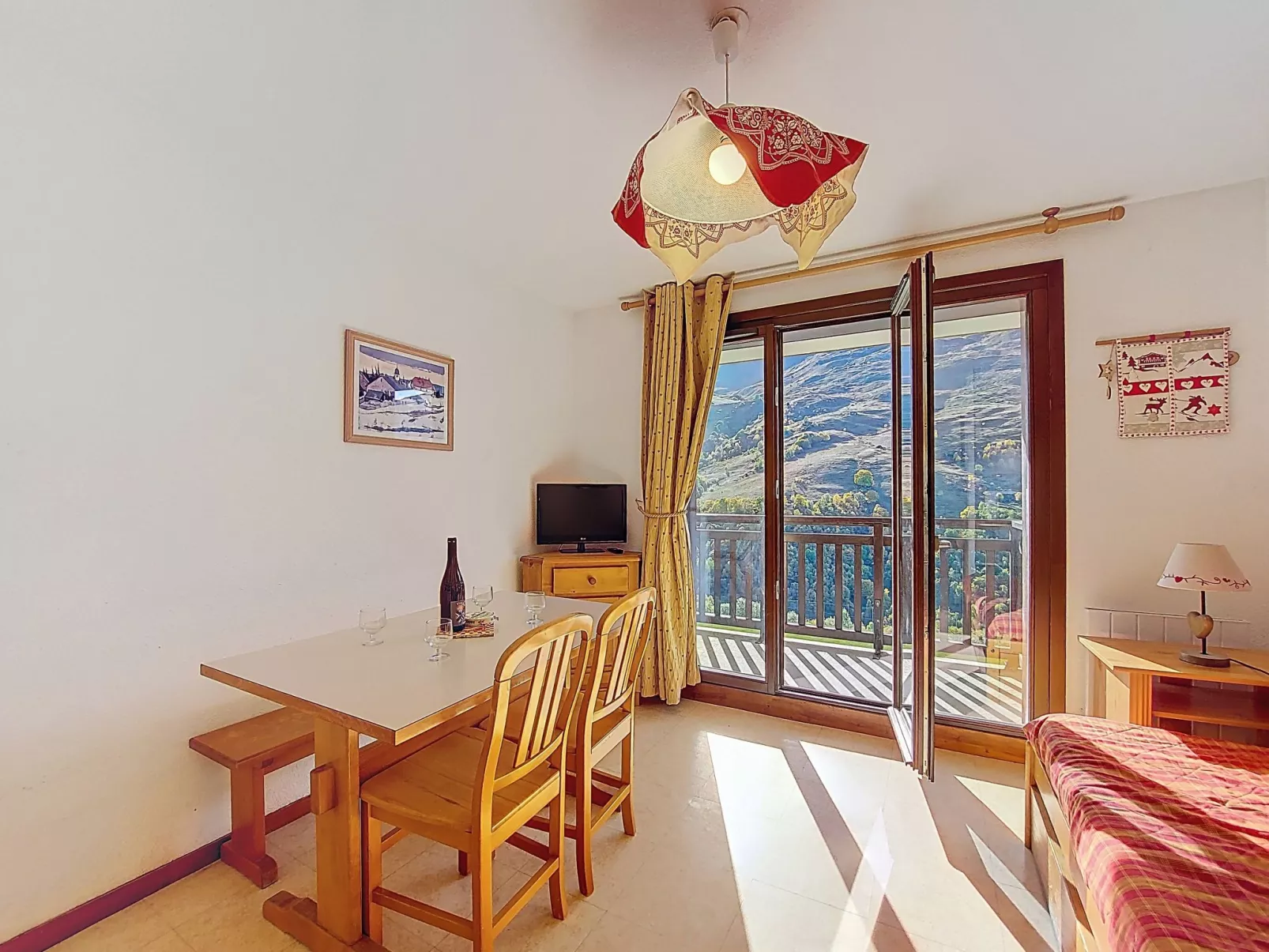 Balcons D'Olympie-Binnen