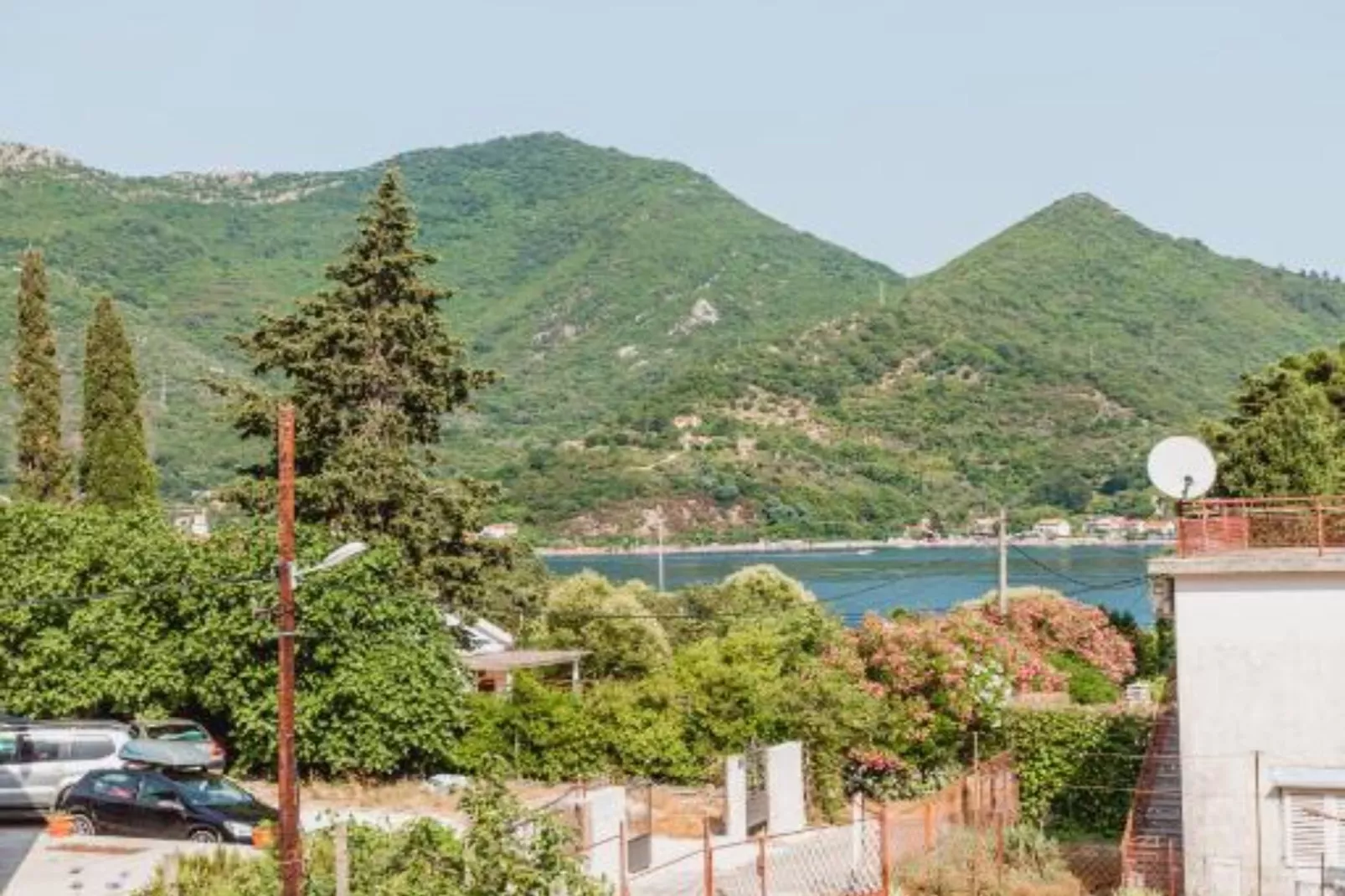 Modern Apartment with Terrace in Herceg Novi - Two Bedroom Apartment-Buitenlucht