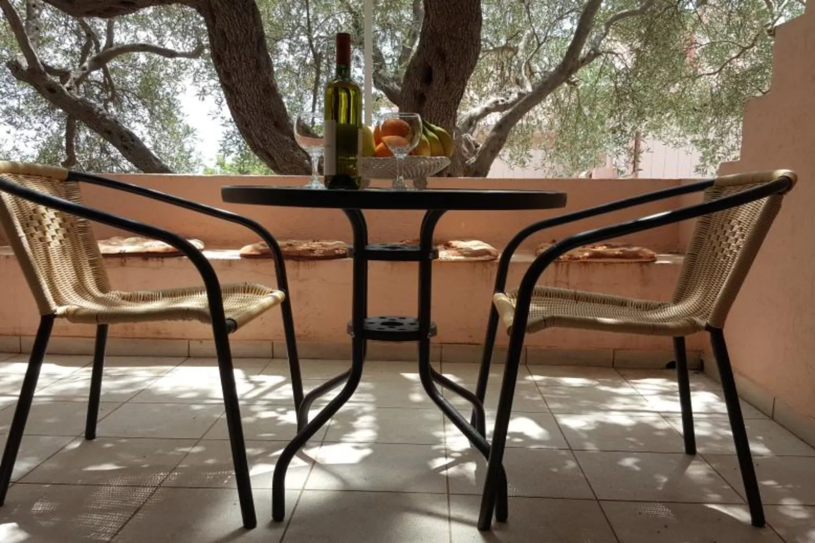 Comfortable Budva Rooms with Easy Access to Sveti Stefan - Triple Room 5-Terras