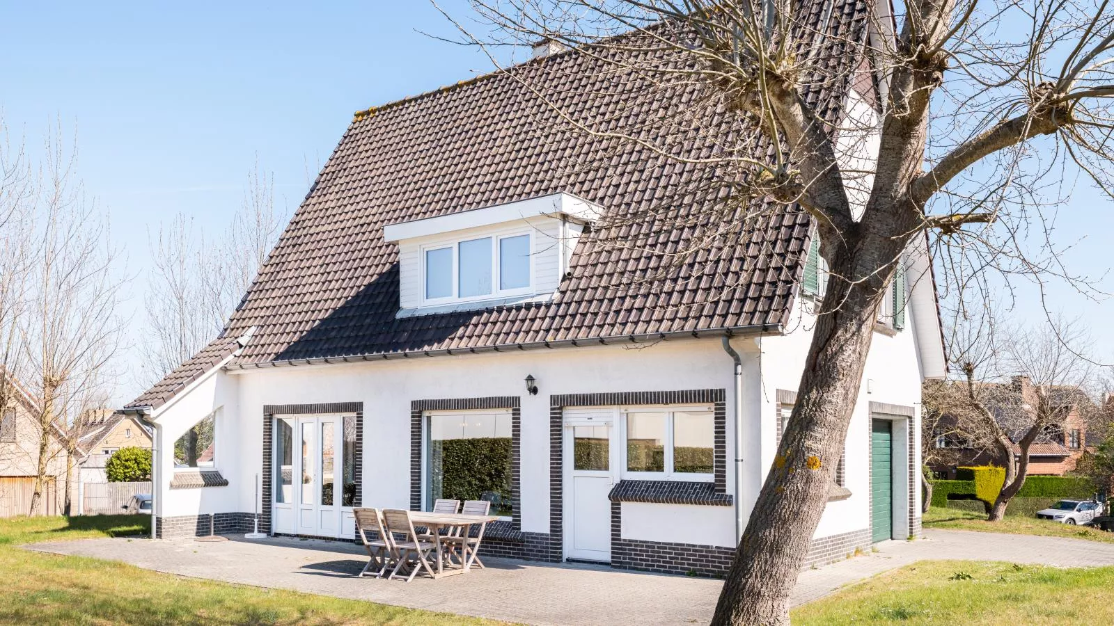 Aux Dunes-Buitenkant zomer