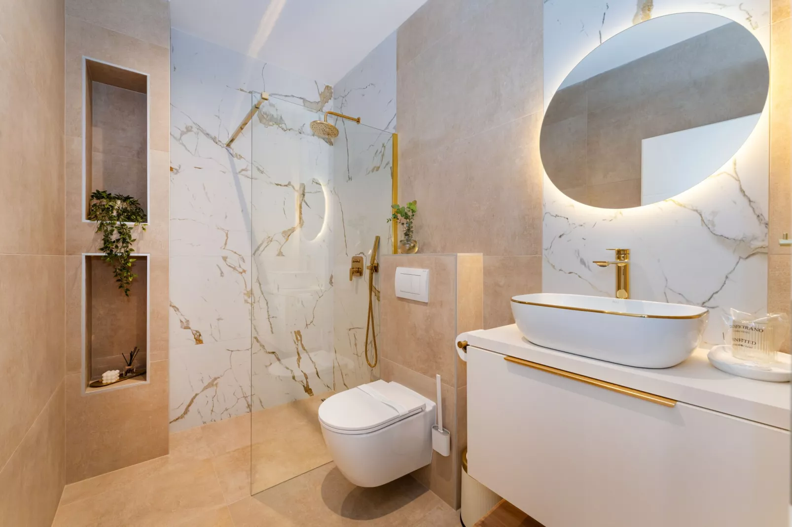 Luxury Villa T&T-Badkamer