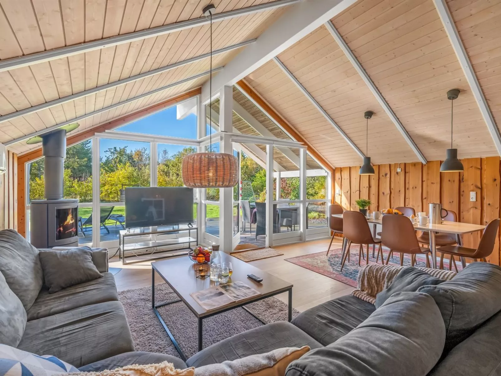 "Bole" - 10km from the sea-Binnen