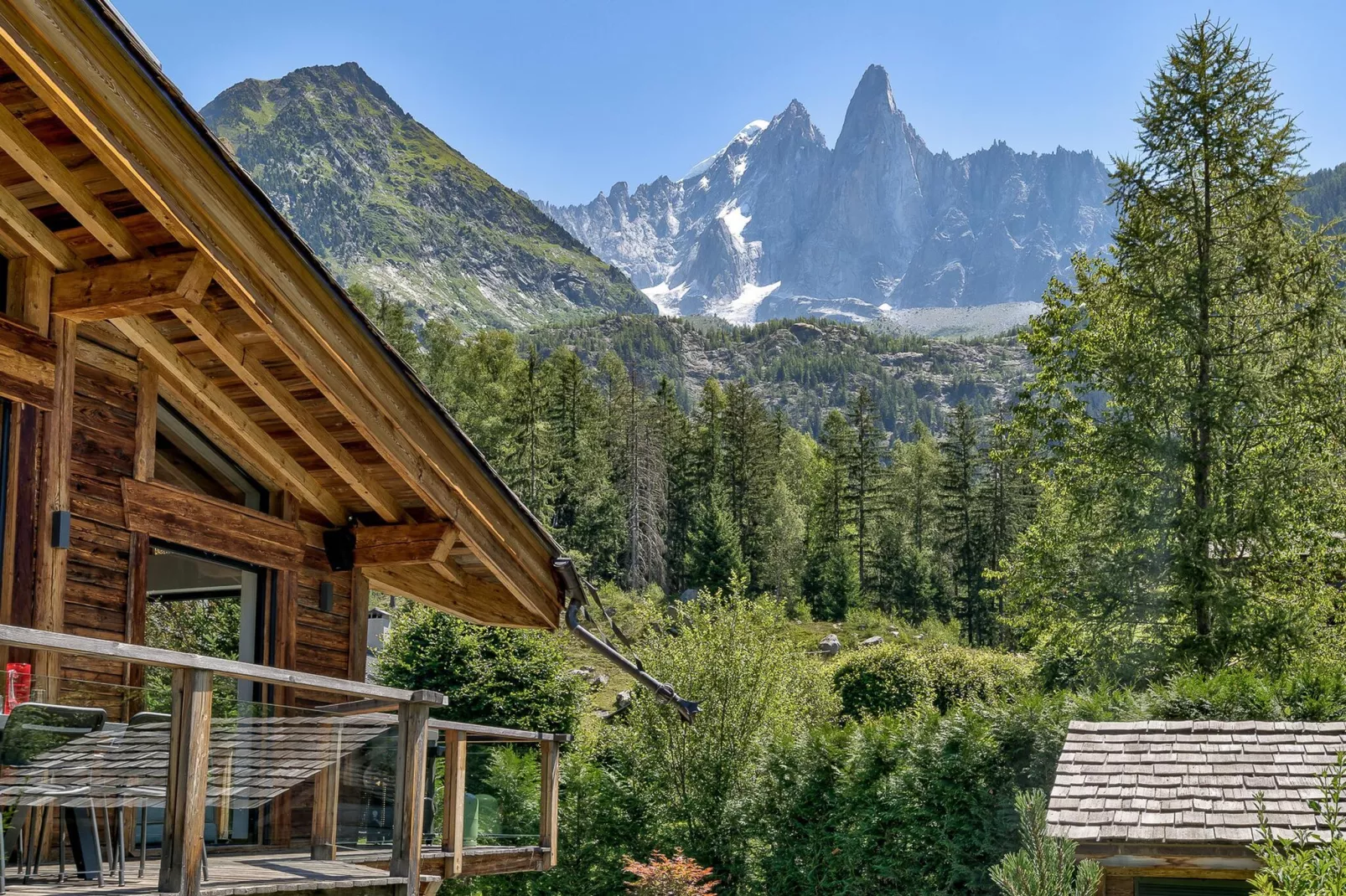 Black Stone-Uitzicht zomer