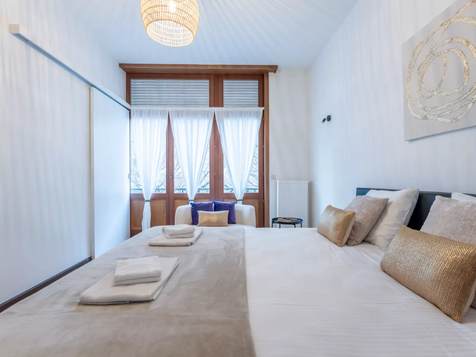 Notre Refuge - Your Belle Époque Escape-Binnen