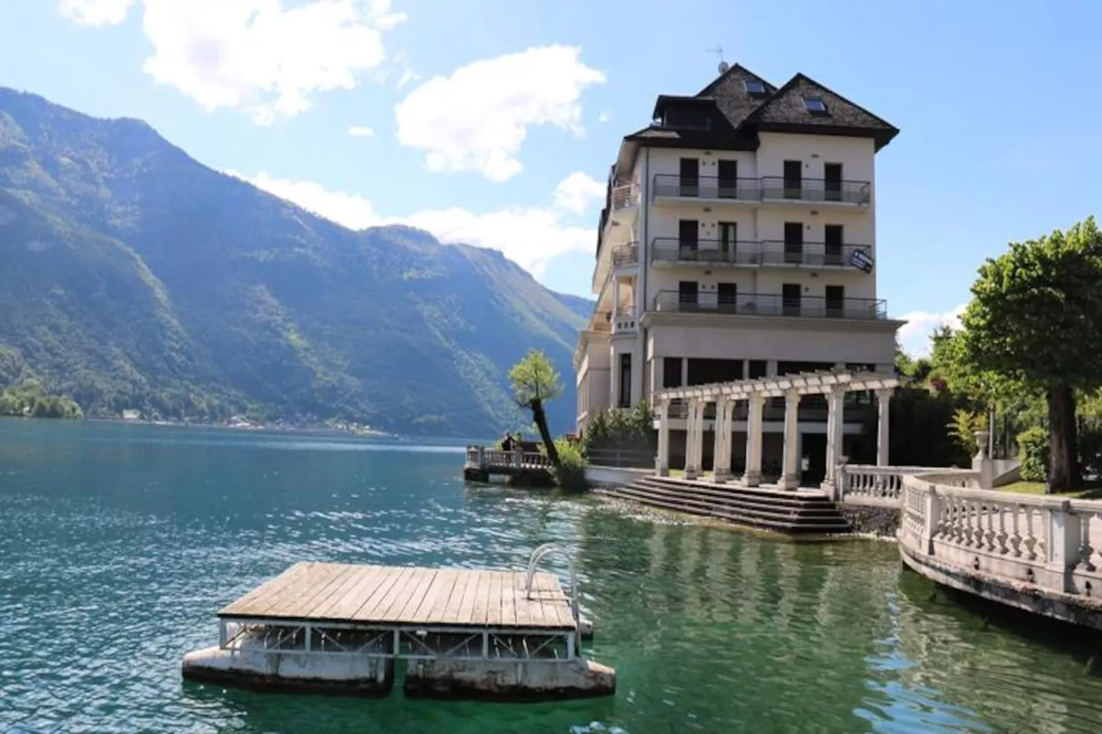 Appartements à Duingt-Niet-getagd