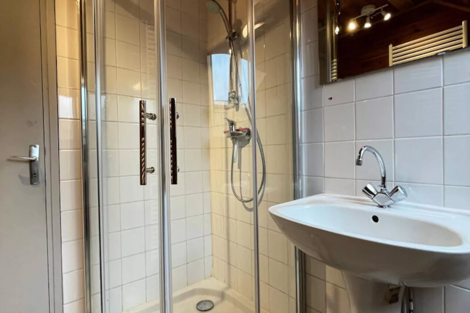 Appartements à Albepierre Bredons - Niet-getagd