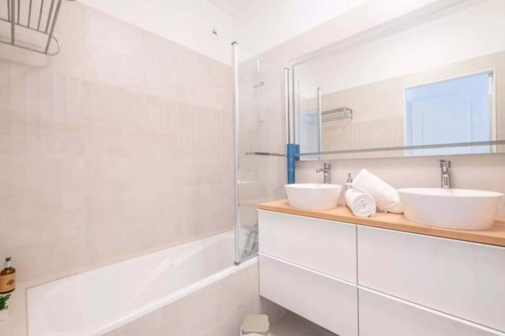 Résidence Rare ! Superbe 3 Pi&egrave;ces Avec Jardin Face &agrave; La Mer-Niet-getagd