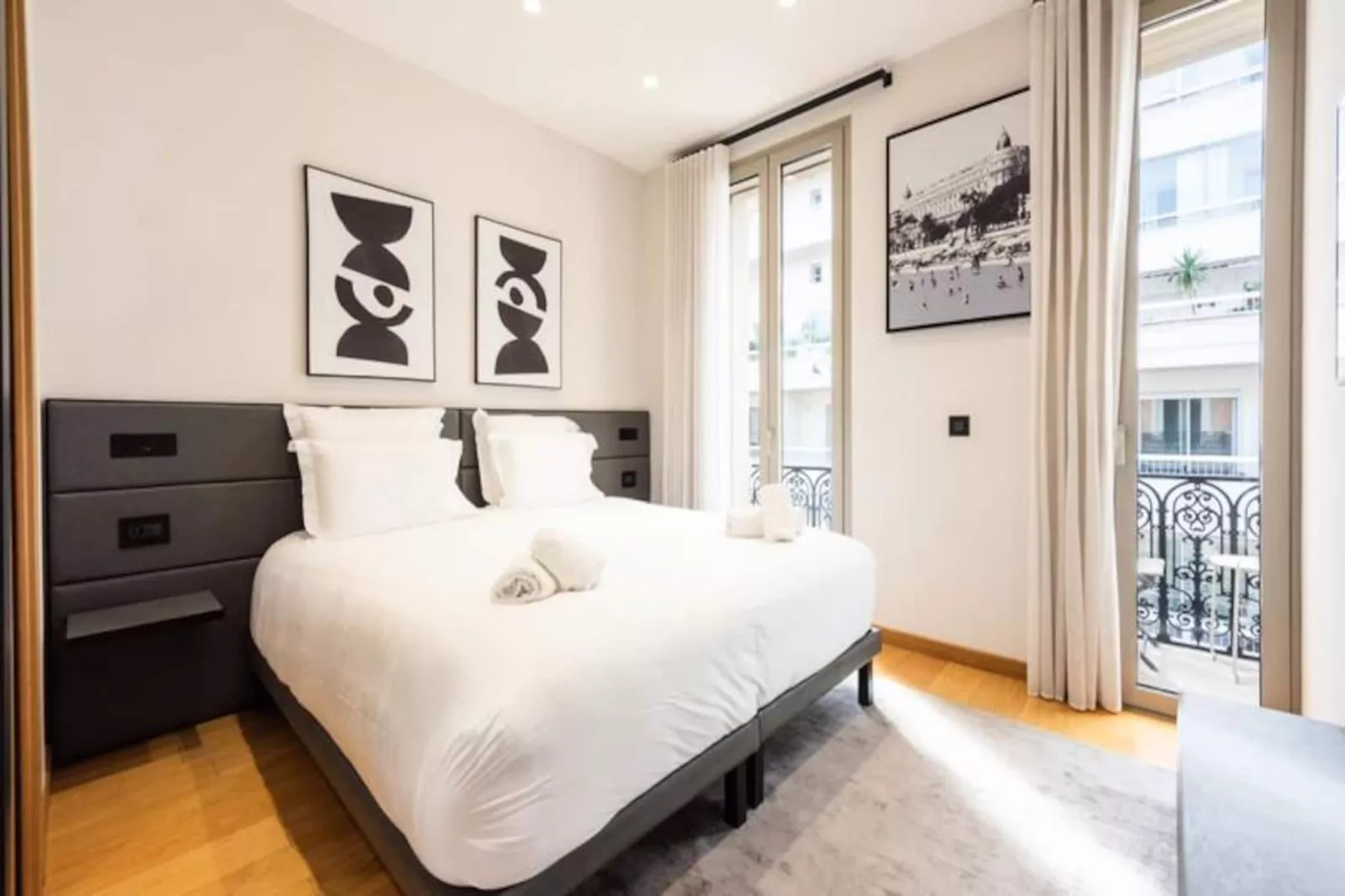 Résidence Duplex 145m² Terrasse Et Ascenseur Privé-Niet-getagd