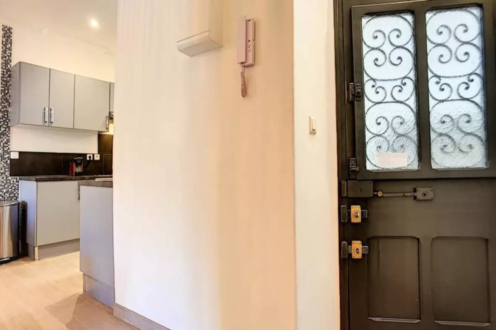 Résidence Cours Mass&eacute;na Sur Le March&eacute; Proven&ccedil;al-Niet-getagd